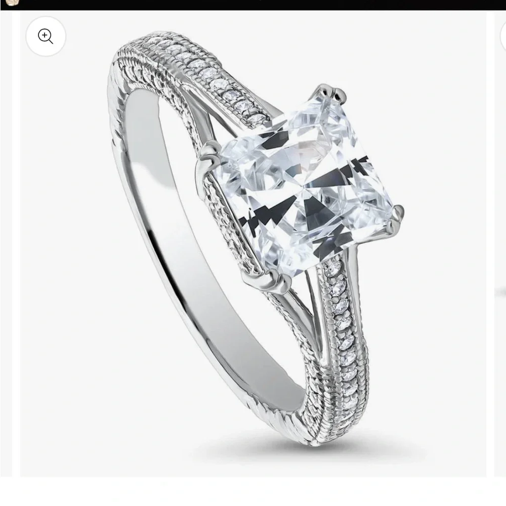 Princess Cut Engagement Ring - Picture 2 of 11